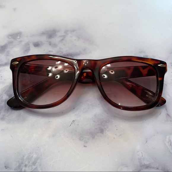 FINAL PRICE Joy Mangano brown tortoise shell frame with brown lens sunglasses - Picture 3 of 5